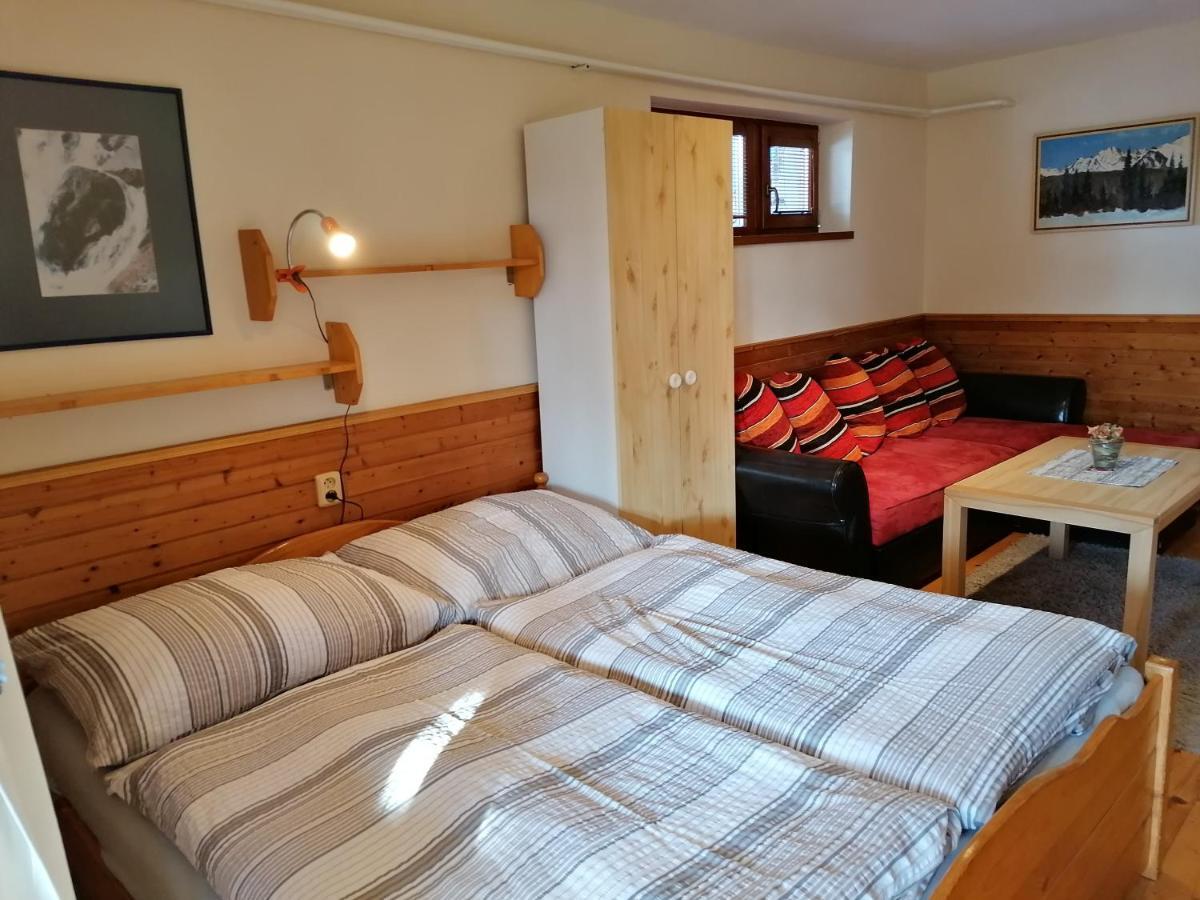 Family House - Apartmany Zuzana Stará Lesná Esterno foto